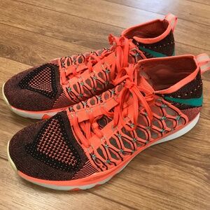 Nike Train Ultrafast Flyknit Mango Training Running Shoe size 11.5